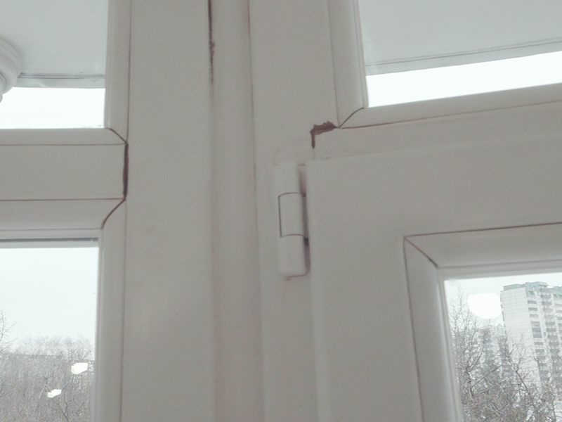 Стыки в деревянных окнах