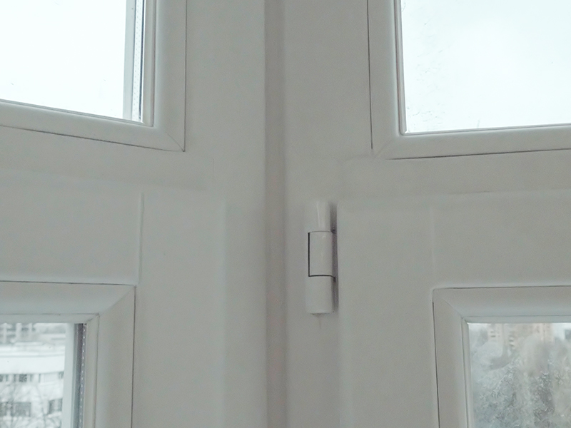 Реставрация стыков в деревянных окнах