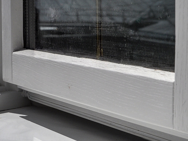 Защита древесины окон от непогоды