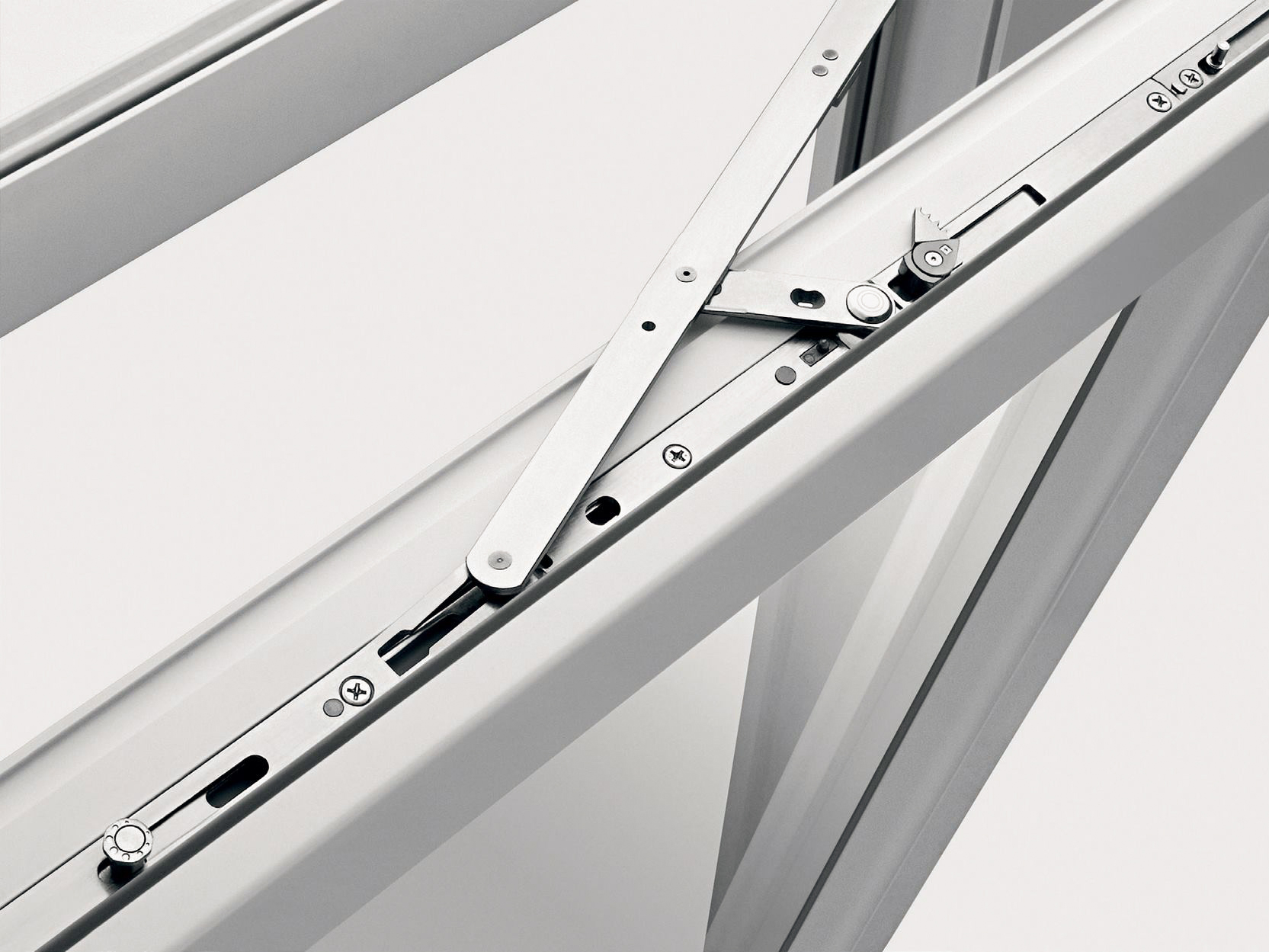 Фурнитура для поворотно-откидных окон