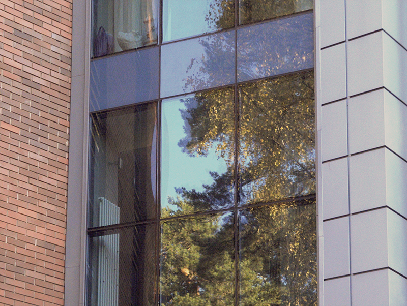 Установка открывающейся створки в фасадное остекление