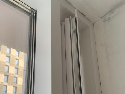 покрашенное окно 1