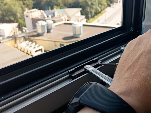 устанавливаем тягу