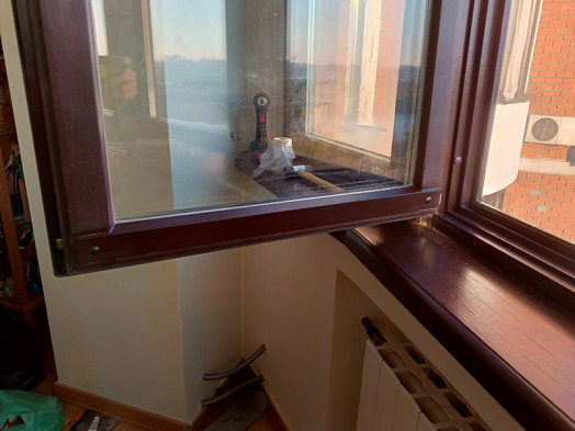 Установка оклада на створку