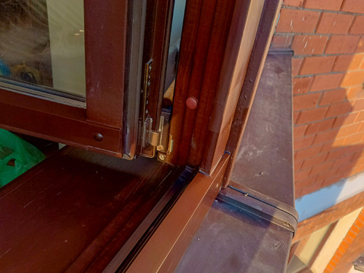 Алюминиевыq оклад на раме